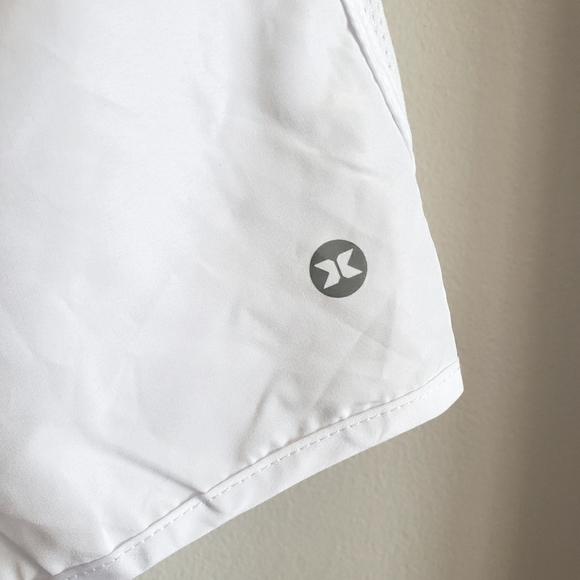 RBX Athletic White Shorts Panty Lined Wicking Flexibility Fade Resistant W-M NWT - Picture 5 of 11